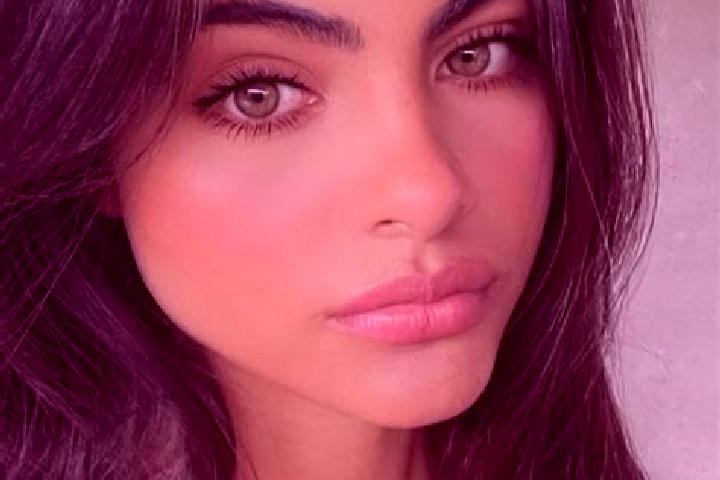 Sophia, 29, a chestnut dark-eyed indian companion based in Coppenbruegge. Offering Roleplay, Striptease, OWO, 69. Available for incall and outcall, overnight...