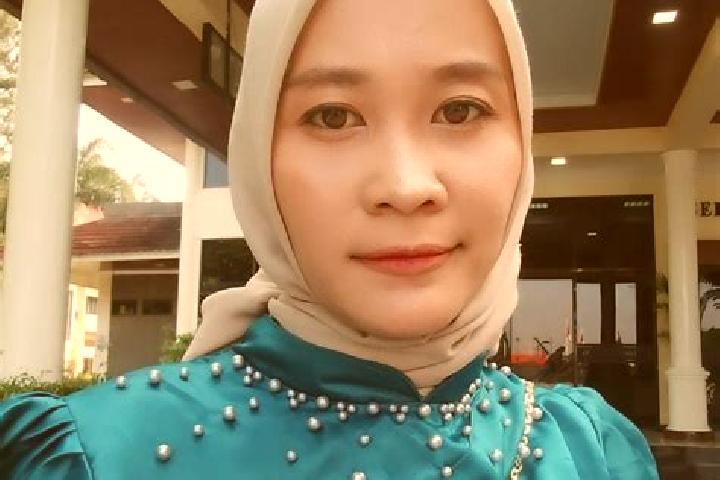 Sophia, 29 — Escort in Pondokrejo Wetan, Indonesia