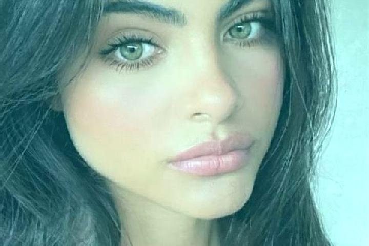 Sophia, 30, a chestnut hazel-eyed middle eastern companion based in Padre Paraiso. Offering Party Girl, Girlfriend Experience, Travel Companion. Available fo...