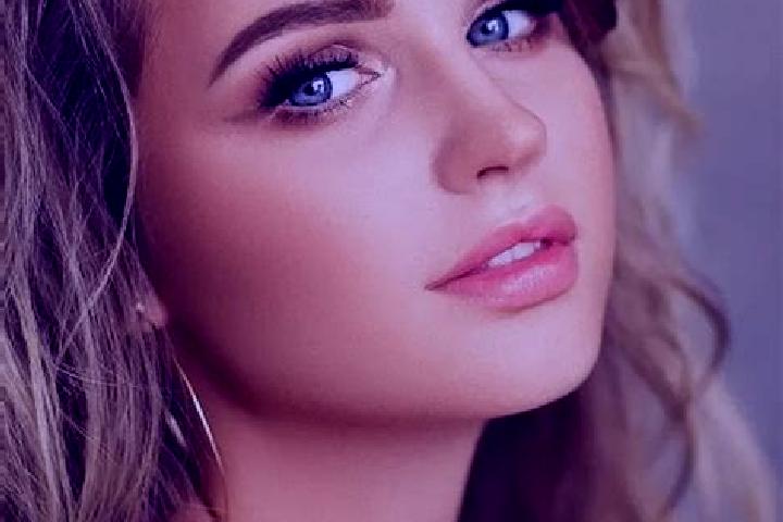 Sophia, 30, a dark blonde blue-eyed middle eastern companion based in Mulyo. Offering Dinner Date, Girlfriend Experience, Prostate Massage. Available for inc...