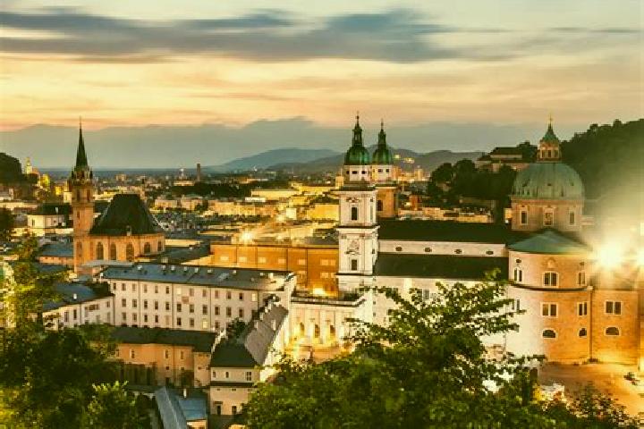 Sophia, 30 — Escort in Salzburg, Austria