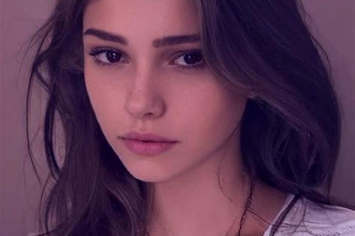 Sophia, 31, a chestnut grey-eyed slavic companion based in Muramvya. Offering Domination, Prostate Massage, Overnight, Duos, 69. Available for incall and out...