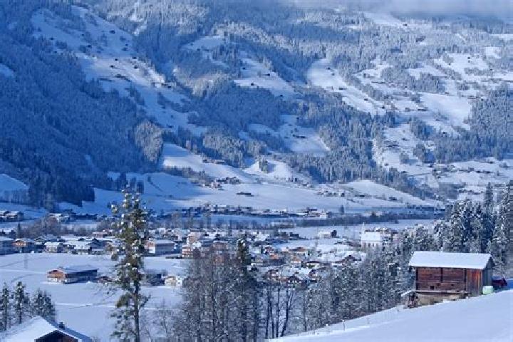 Sophia, 32, a blonde dark-eyed caucasian companion based in Ramsau im Zillertal. Offering Prostate Massage, Erotic Massage. Available for incall and outcall,...