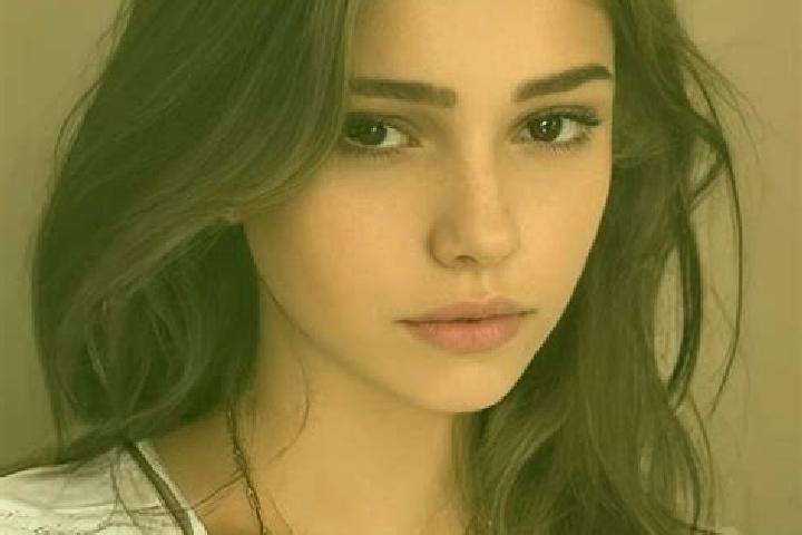 Sophia, 32, a brunette grey-eyed slavic companion based in Groscavallo. Offering OWO, Overnight, Duos. Available for incall and outcall, day and evening dates.