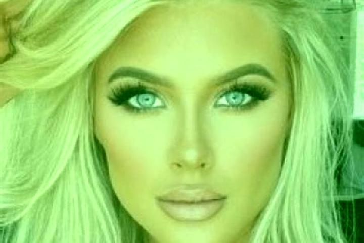 Sophia, 32, a platinum blonde dark-eyed indian companion based in Kampung Sedenak. Offering Dinner Date, BDSM, Prostate Massage, CIM, OWO. Available for inca...