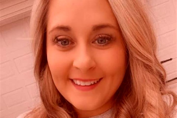 Sophia, 32 — Escort in Amanda, United States