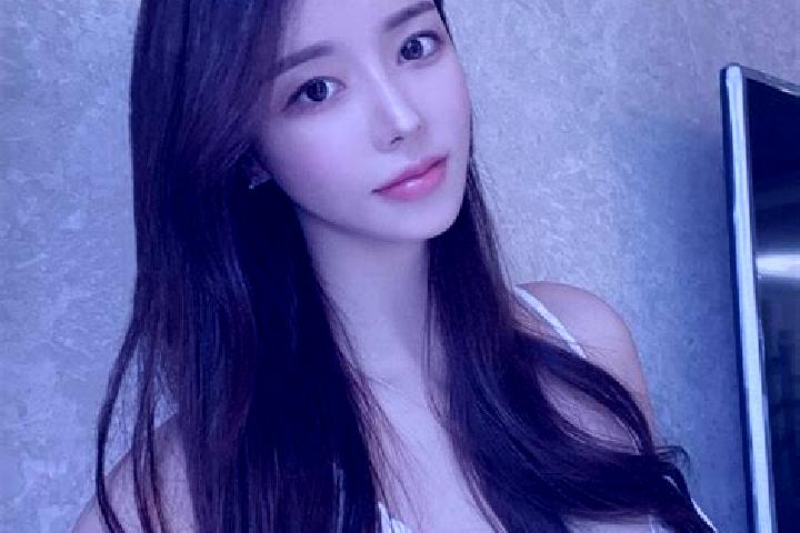 Sophia, 32 — Escort in Tangwu, China