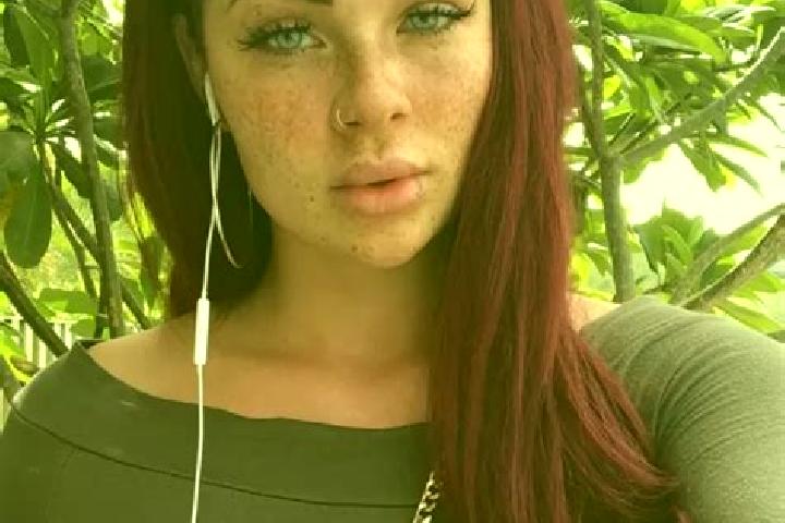 Sophia, 33, a red grey-eyed slavic companion based in Downers Grove. Offering OWO, Couples, 69. Available for incall and outcall, day and evening dates.