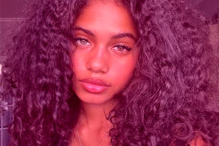 Sophia, 35, a auburn blue-eyed ebony companion based in Chibi. Offering 69, Prostate Massage, Overnight. Available for incall and outcall, day and evening da...