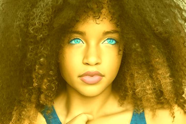 Sophia, 35, a black blue-eyed mixed companion based in Alamos. Offering A-Level, Tantra, OWO, Fetish. Available for incall and outcall, day and evening dates.