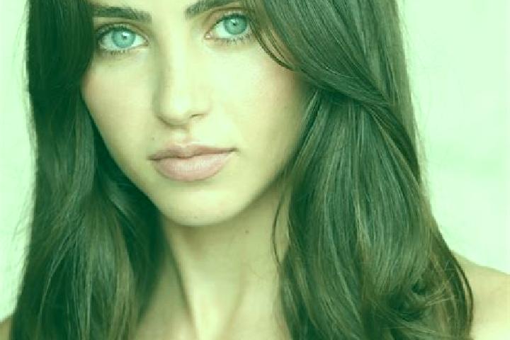 Sophia, 35, a red brown-eyed ebony companion based in Vorwerk. Offering OWO, Tantra, Massage, Dinner Date, Duos. Available for incall and outcall, overnight ...