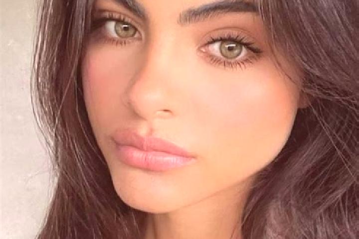 Sophia, 36, a auburn dark-eyed middle eastern companion based in Tver. Offering Fetish, BDSM, Couples, A-Level, CIM. Available for incall and outcall, overni...