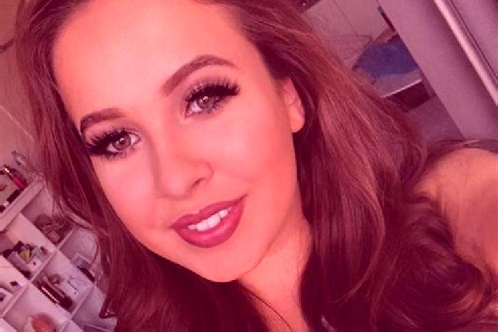 Sophia, 36, a red grey-eyed caucasian companion based in San Bartolo Lanzados. Offering Party Girl, Fetish, Duos. Available for incall and outcall, overnight...