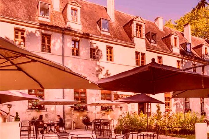 Sophia, 36 — Escort in Moulon, France