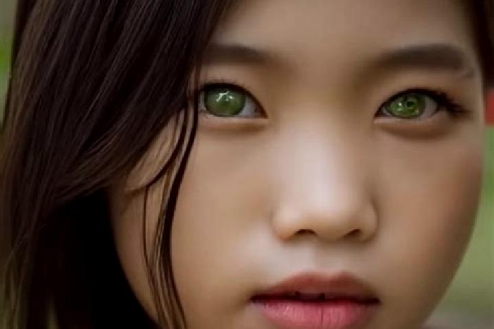 Sophia, 37, a auburn green-eyed asian companion based in patamda. Offering Overnight, Fetish, Massage, BDSM, Deep French Kissing. Available for incall and ou...
