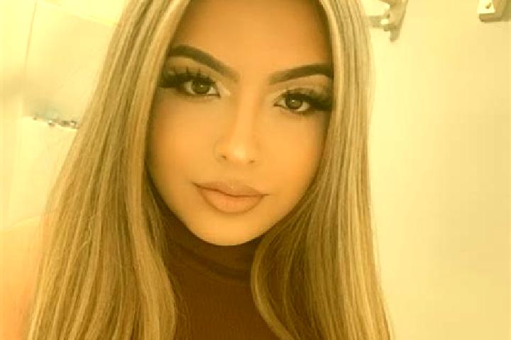 Sophia, 37, a blonde dark-eyed latina companion based in Thi Tran Mao Khe. Offering Dinner Date, GFE, Domination. Available for incall and outcall, overnight...