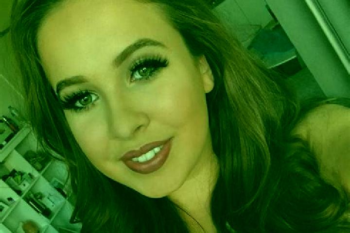 Sophia, 37, a dark blonde amber-eyed european companion based in Wavell Heights. Offering Erotic Massage, Overnight, Travel Companion, Fetish, Prostate Massa...