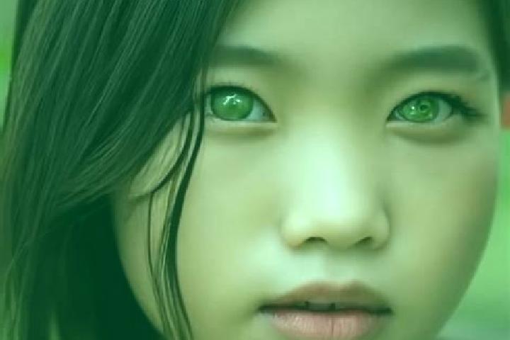 Sophia, 37, a red green-eyed asian companion based in Dhanal. Offering Travel Companion, Tantra, GFE, 69. Available for incall and outcall, overnight booking...