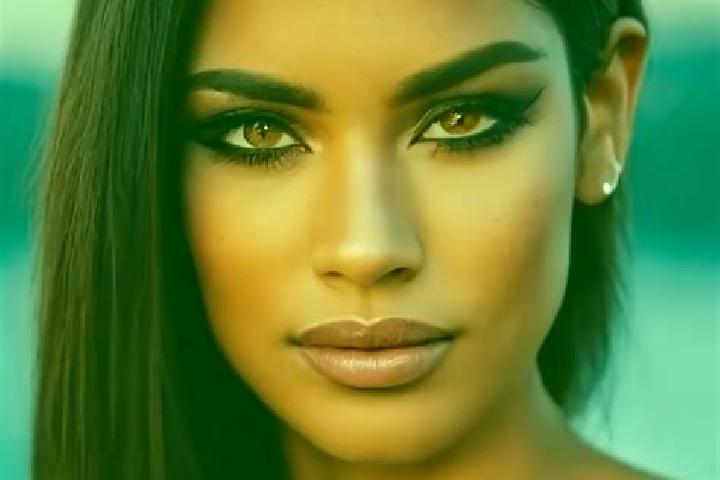 Sophia, 38, a auburn brown-eyed latina companion based in Madignano. Offering Domination, OWO, Duos, Couples. Available for incall and outcall, day and eveni...