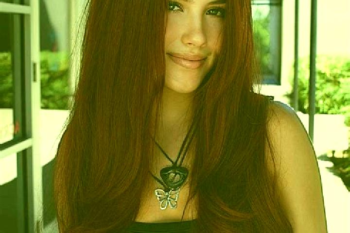 Sophia, 38, a auburn dark-eyed asian companion based in Longcang. Offering CIM, BDSM, Dinner Date, Striptease, Overnight. Available for incall and outcall, o...
