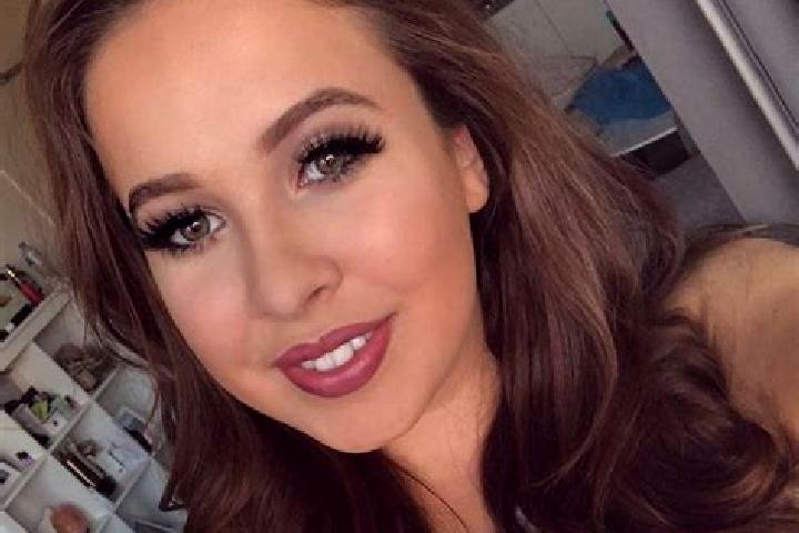 Sophia, 38, a brunette grey-eyed slavic companion based in Mulsen. Offering A-Level, Roleplay, Couples, Striptease. Available for incall and outcall, overnig...