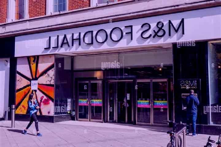 Sophia, 38 — Escort in Broadstone, United Kingdom