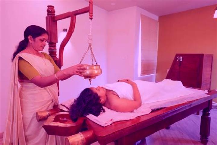 Sophia, 38 — Escort in Perumanna, India