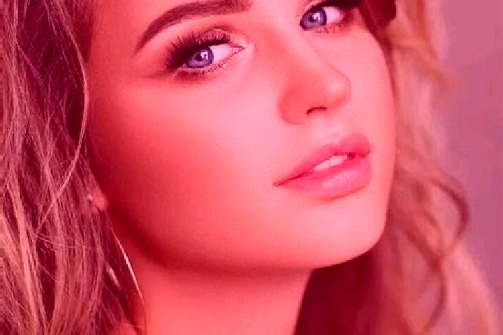 Sophia, 39, a dark blonde blue-eyed european companion based in Karavomilos. Offering Party Girl, Dinner Date, Duos. Available for incall and outcall, overni...