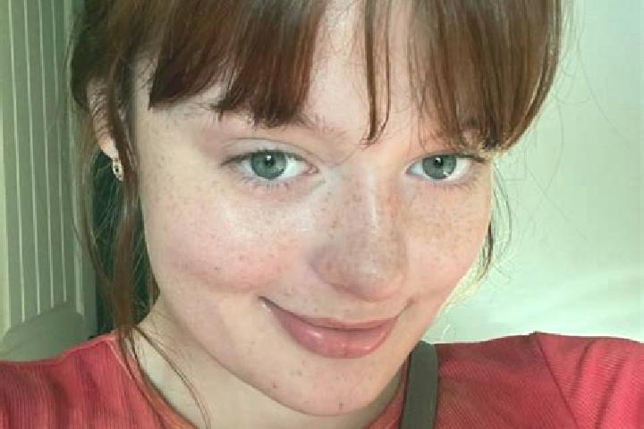 Sophia, 39, a red grey-eyed mixed companion based in Trouhans. Offering Fetish, BDSM, Striptease. Available for incall and outcall, overnight bookings availa...