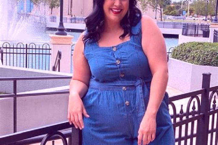 Sophia, 39 — Escort in Les Mazures, France