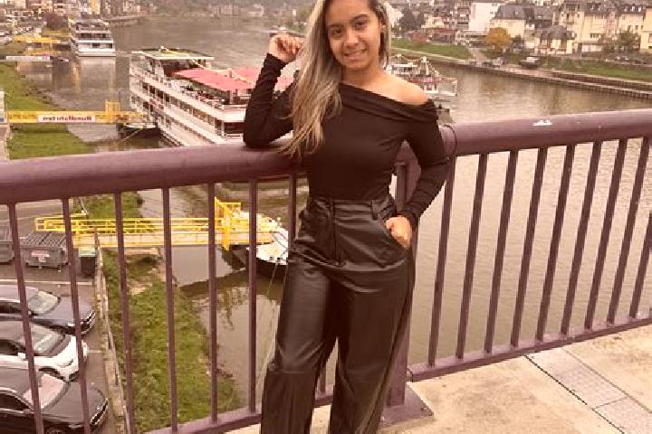 Sophia, 39 — Escort in Ohain, Belgium