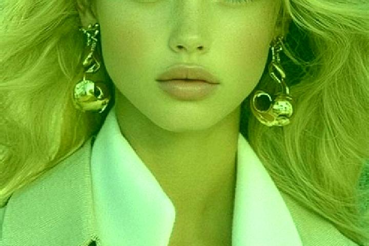 Stella, 20, a blonde amber-eyed caucasian companion based in Sehestedt. Offering 69, CIM, Duos. Available for incall and outcall, day and evening dates.