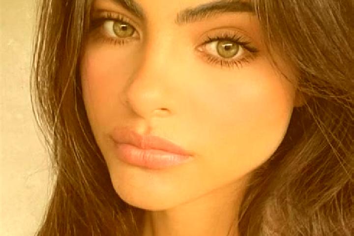 Stella, 20, a brunette grey-eyed indian companion based in Atokro. Offering Erotic Massage, A-Level, BDSM, Deep French Kissing, 69. Available for incall and ...