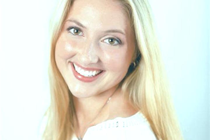 Stella, 20 — Escort in French Island, United States