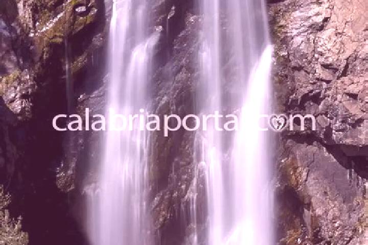 Stella, 20 — Escort in Roccaforte del Greco, Italy