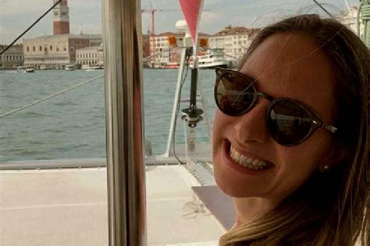 Stella, 20 — Escort in Venice, United States