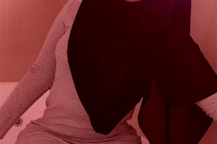 Stella, 20 — Escort in Yadamah, Saudi Arabia