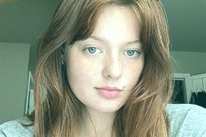 Stella, 21, a red grey-eyed mixed companion based in Bigolino. Offering Deep French Kissing, Domination, Prostate Massage. Available for incall and outcall, ...