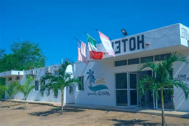 Stella, 22 — Escort in Zapotitan de Hidalgo, Mexico