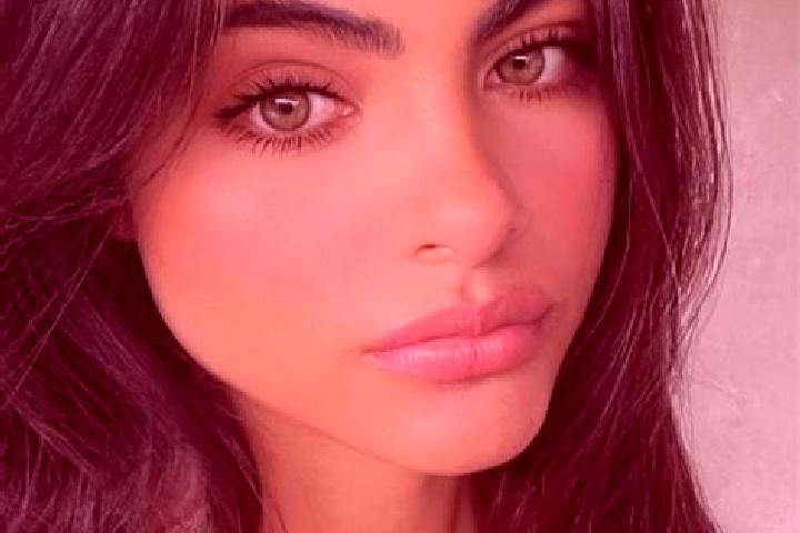 Stella, 23, a brunette grey-eyed indian companion based in Yarra Glen. Offering Domination, OWO, Prostate Massage, Travel Companion. Available for incall and...