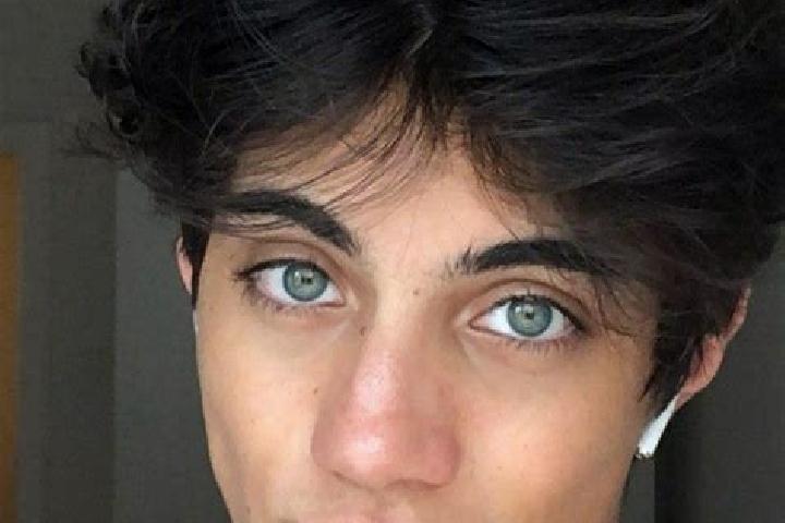 Stella, 23, a chestnut grey-eyed indian companion based in Colonia Nicolas Bravo (Kilometro Noventa y Dos). Offering Duos, A-Level, Striptease, 69. Available...