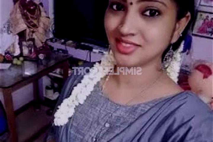 Stella, 23 — Escort in Kanchipuram, India