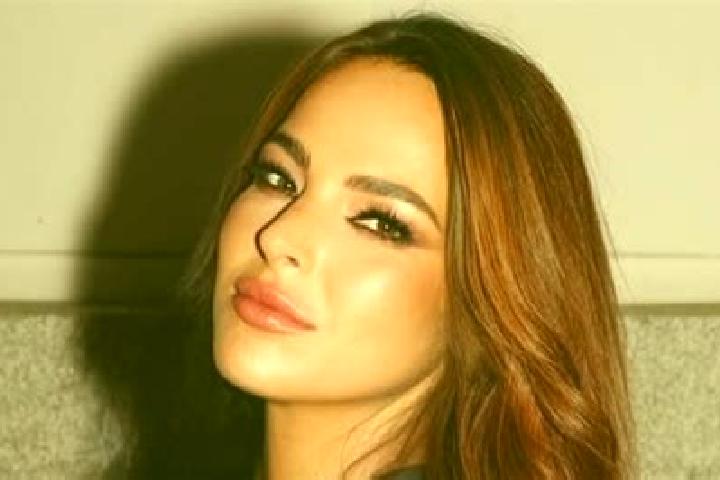 Stella, 23 — Escort in Paso Real de Sarabia, Mexico