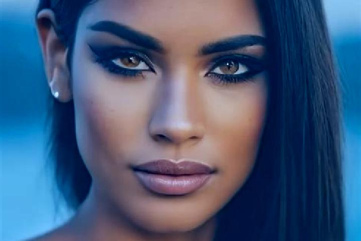 Stella, 24, a black dark-eyed latina companion based in Ritapiret. Offering Duos, Couples. Available for incall and outcall, day and evening dates.
