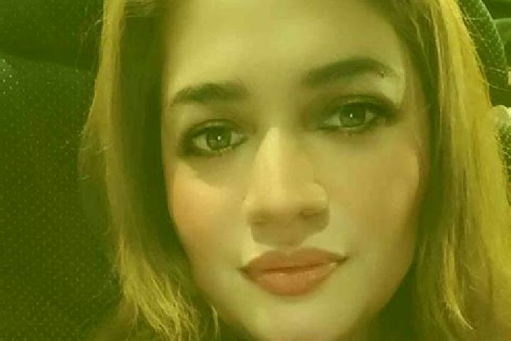 Stella, 24 — Escort in Villegas, Spain