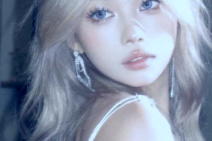 Stella, 25, a blonde dark-eyed asian companion based in Friedenfels. Offering Fetish, Domination, Tantra. Available for incall and outcall, day and evening d...