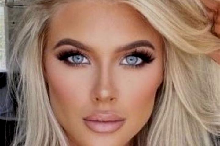 Stella, 26, a platinum blonde grey-eyed mixed companion based in Sibiril. Offering Erotic Massage, Fetish, Roleplay. Available for incall and outcall, day an...