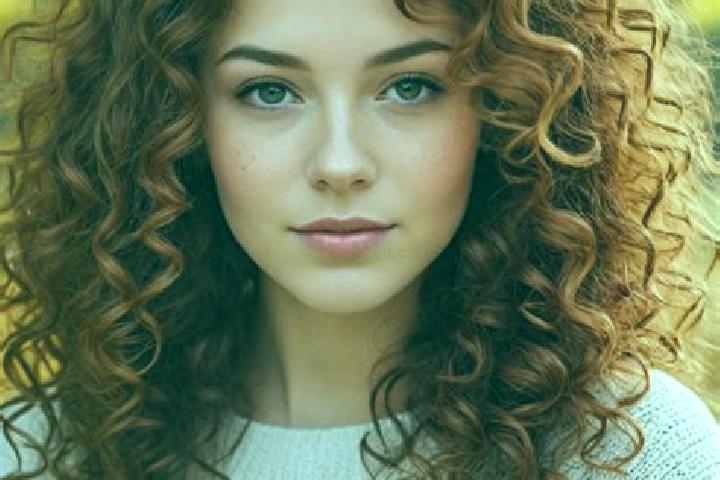 Stella, 27, a auburn blue-eyed slavic companion based in Viganella. Offering Striptease, Erotic Massage, Prostate Massage, Dinner Date. Available for incall ...