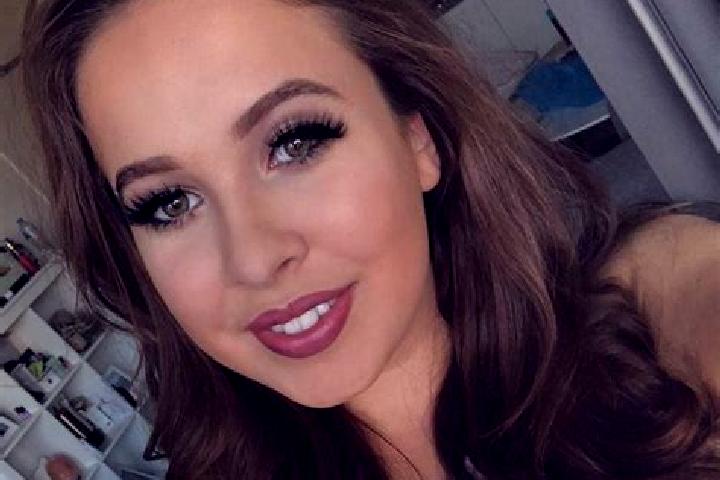 Stella, 27, a brunette amber-eyed slavic companion based in Cregy-les-Meaux. Offering Dinner Date, Duos, CIM. Available for incall and outcall, overnight boo...
