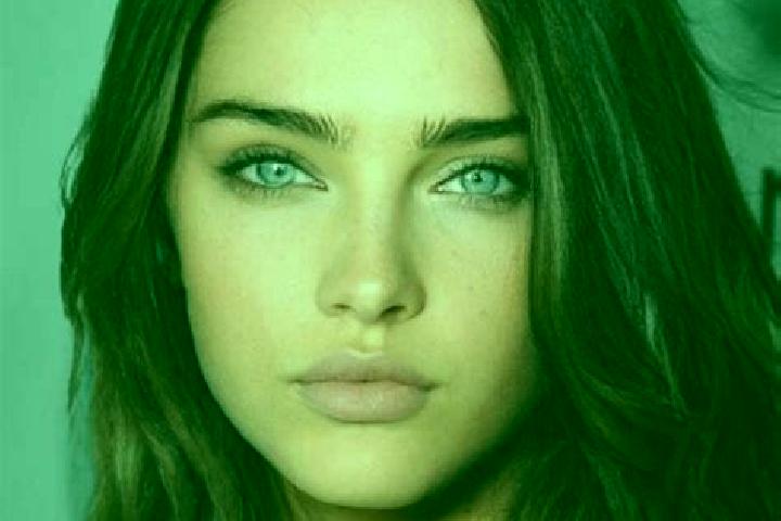 Stella, 27, a brunette blue-eyed indian companion based in Chesapeake Ranch Estates. Offering Domination, Dinner Date, Roleplay, CIM. Available for incall an...